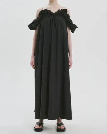 택 포함 새상품 THE TOE Erie frills 바이컬러 원피스