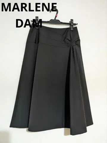 MARLENE DAM 블랙 플레어 스커트 40 SWINSWING