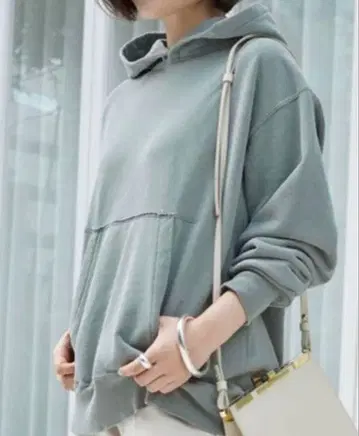 두즈엠클래스 Treasure hoody