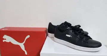 [ PUMA ] 블랙 스니커즈/화이트 밑창 4(23cm)