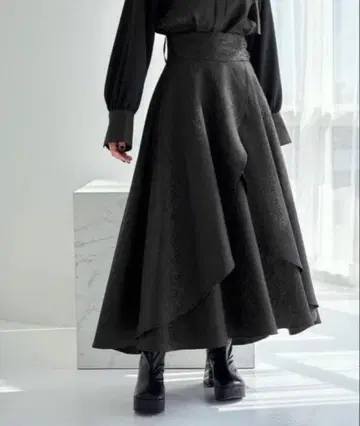 HARE 자카드 플러시 레이어드 스커트