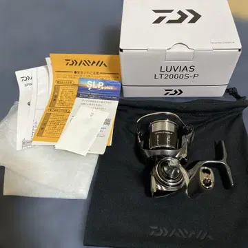 [ 컨디션 최상 ] 다이와 24 루비아스 LT2000S-P