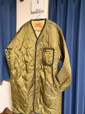 UNIVERSAL OVERALL 퀼팅 자켓 올리브