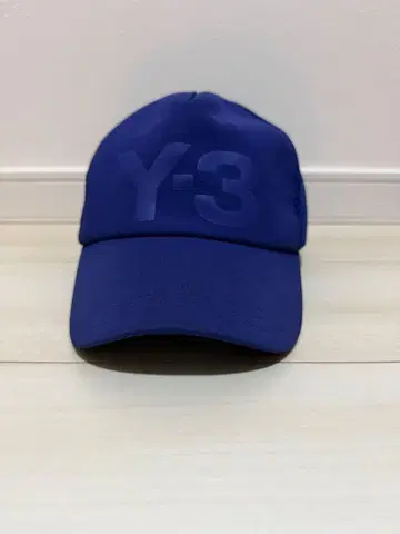 Y-3 네이비 캡 메쉬백