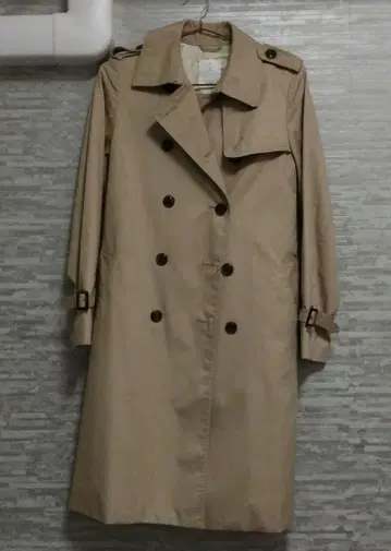 VIS 베이지 더블 브레스트 트렌치코트