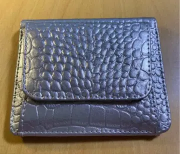 소가죽 골드 크로커다일풍 이단 접이식 지갑