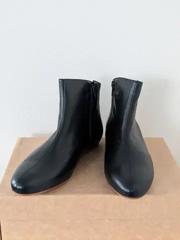 [ 새상품 ] REMME 레메 숏부츠 23.5cm