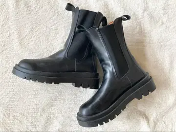 새상품급 사이드 고어 부츠 블랙 가죽 25cm