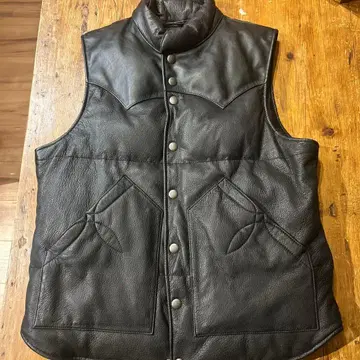 JAYDENROSE 가죽 슬리브리스 베스트 L 사이즈