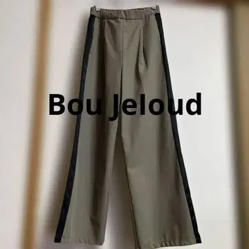 카키색 라인 와이드 팬츠