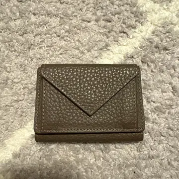 3단 폴더형 지갑 가죽