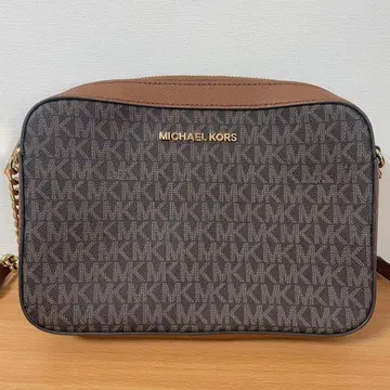 MICHAEL KORS 숄더백 브라운