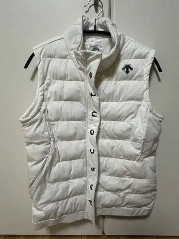 데상트 DESCENTE 다운 베스트 L 사이즈