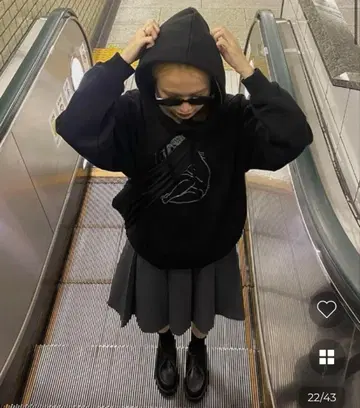 후프 누구 플리츠 미디엄 스커트