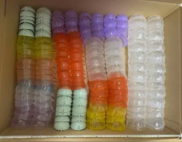 가챠가챠 캡슐 110개