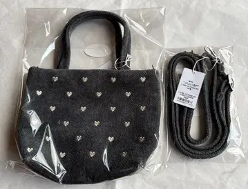 [ 미개봉 새상품 ] FEILER 그레이 하트 무늬 토트백 라브리 쇼울더