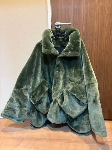 PHINGERIN MO'FURTON COAT