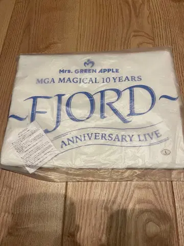 Mrs. GREEN APPLE FJORD 티셔츠 L