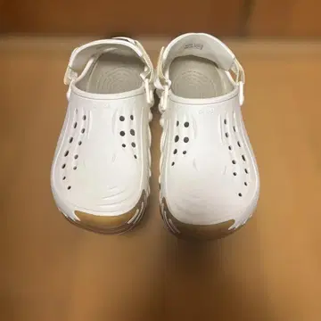 crocs echo gum ro clog