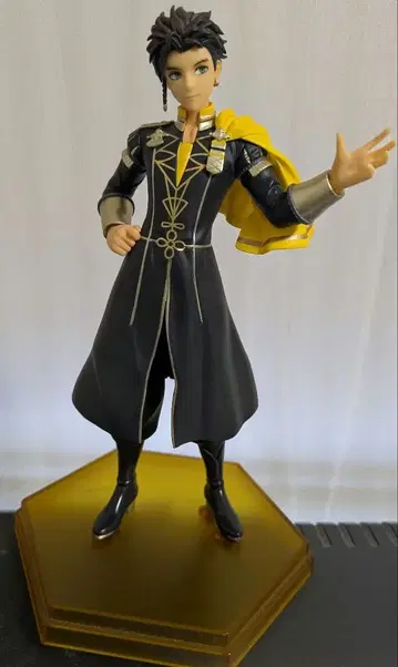 파이어 엠블렘 풍화설월 클로드 피규어