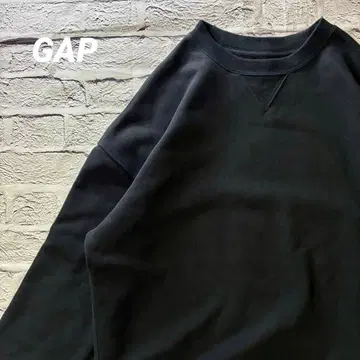 [ 새상품급 ] GAP 갭 앞 V 무지 맨투맨 트레이닝복 L 사이즈 블랙