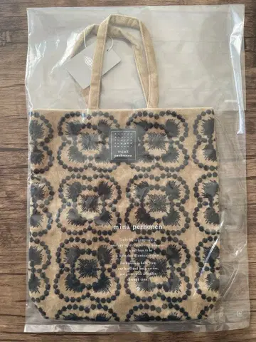 미나 페르호넨 토스트백 blumen 베이지