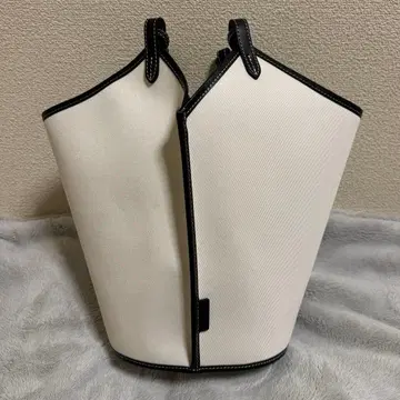 투모로우랜드 FEEL AND TASTE UMBRELLA 토트백