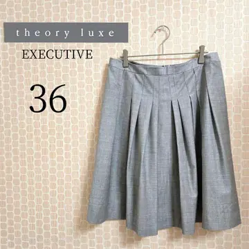 띠어리 럭스 Executive 고급 울 턱 플레어 스커트/36