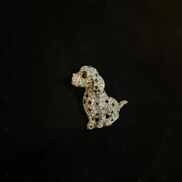 스와로브스키 강아지 모양 브로치