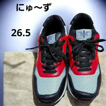 뉴즈 SANGACIO 스니커즈 한정판 99족 26.5cm