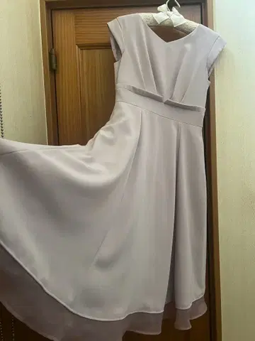 질 스튜어트 연보라 슬리브리스 원피스 무릎 기장