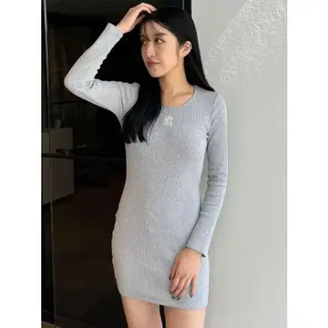 GYDA 반짝반짝 로고 타이트 원피스