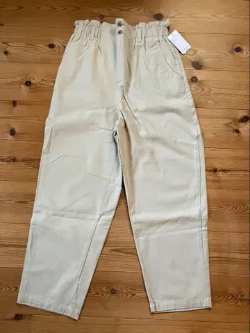 에프카소포 테이퍼드 팬츠 베이지