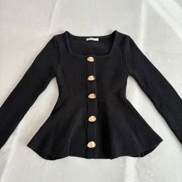 완판 SNIDEL 스나이델 스퀘어 넥 페플럼 니트 풀오버 블랙