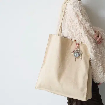 Kastane 스웨이드 토트백 라이트 베이지