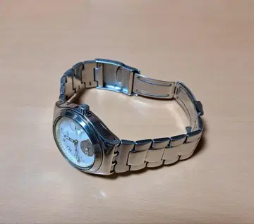 스위스산 손목시계 실버 스테인리스