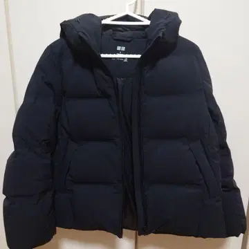 UNIQLO 블랙 다운 자켓 블랙 심리스 다운 자켓 블랙