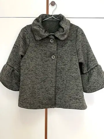 그린 소매 절개 자켓