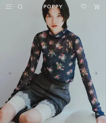 POPPY 꽃무늬 네이비 시스루 상의 하이넥