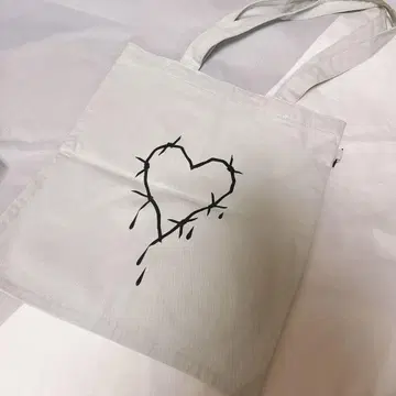 TXT Thursday's Child 토트백