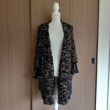 기간 한정 새상품급! 니트 가디건 수입