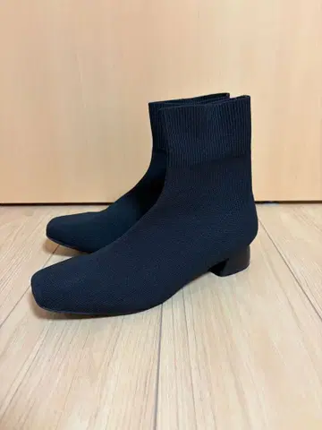 글로벌 워크 니트 부츠 블랙 삭스 부츠