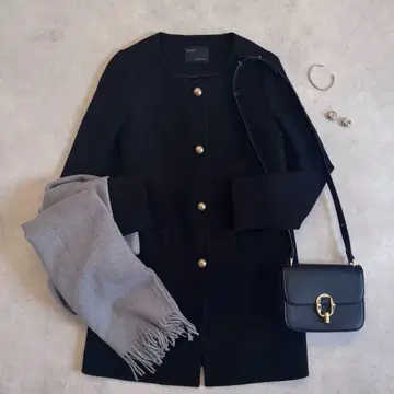 새상품급 정가 3.6만 IENA 노카라 코트 골드 버튼 블랙