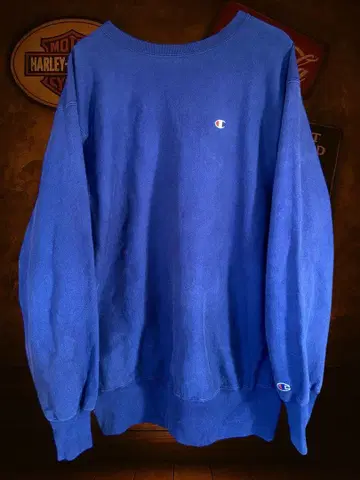 [ 연말 세일 중! ] Champion 리버스 위브 맨투맨 네이비