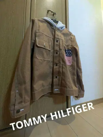 [ 새상품급 ] 후드 부착 점퍼 미국 국기 포켓 부착 타미힐피거