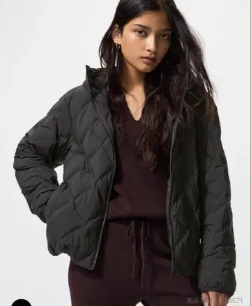 새상품 유니클로 퍼프 테크 파카 여성용 L 블랙