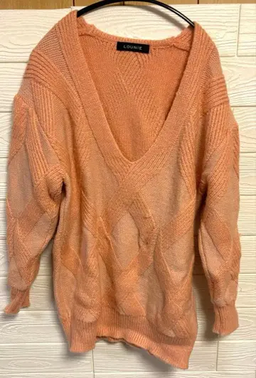 LOUNIE 루니 V넥 입체 편직 니트 핑크 프리 사이즈