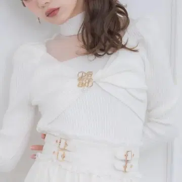 couture BY ROJITA 시어 데콜테 트위스트 리본 니트