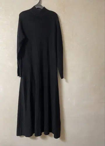 ur's 니트 원피스 롱 택 포함 미사용품 블랙