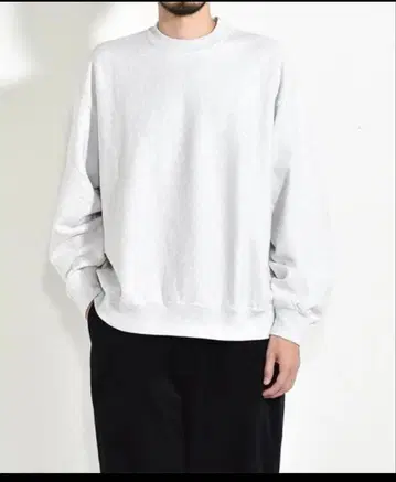 블럼스 Light Sweat Crew-neck 맨투맨 사이즈 3